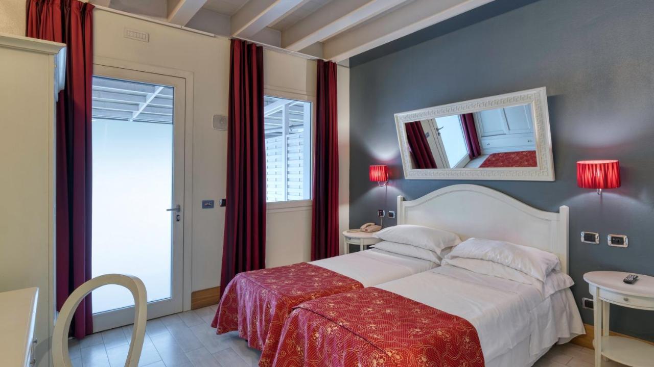 Hotel Fiera Di Бреша Екстериор снимка