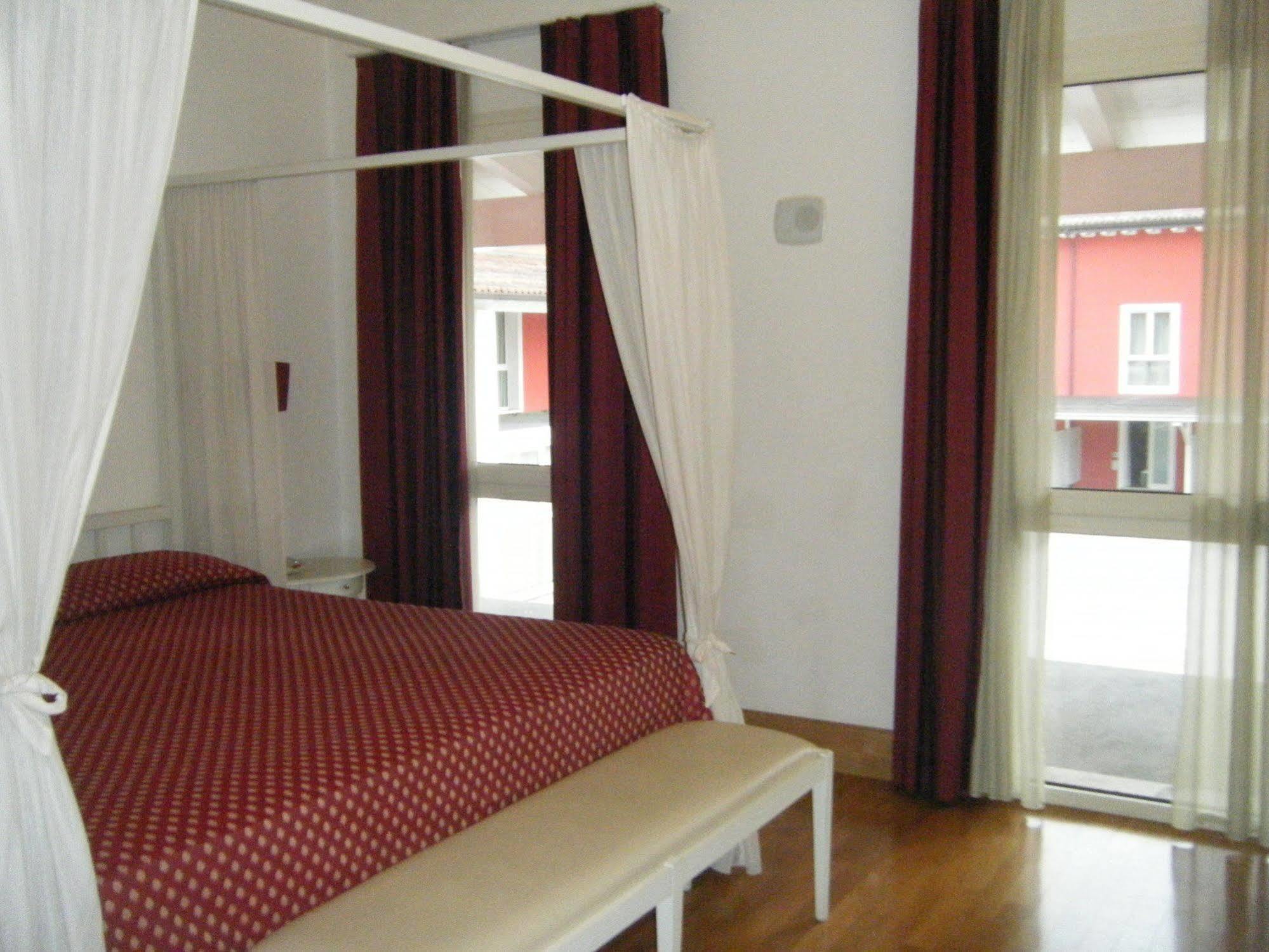 Hotel Fiera Di Бреша Екстериор снимка